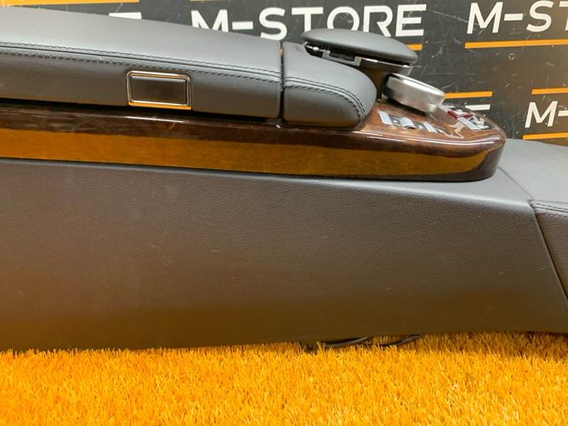 подлокотник, 9740 рублей, Красноярск