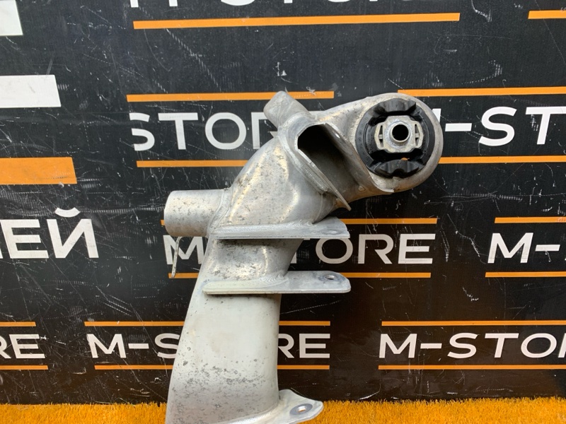 Балка поперечная (подрамник), 1700 рублей, Красноярск