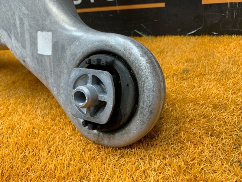 Балка поперечная (подрамник), 1700 рублей, Красноярск