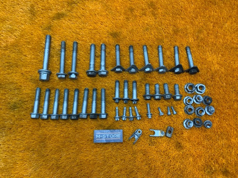 Болты и гайки задней подвески, 700 рублей, Красноярск