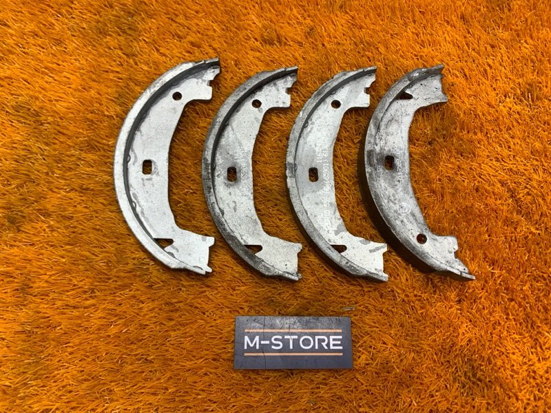 Колодки ручника, 500 рублей, Красноярск