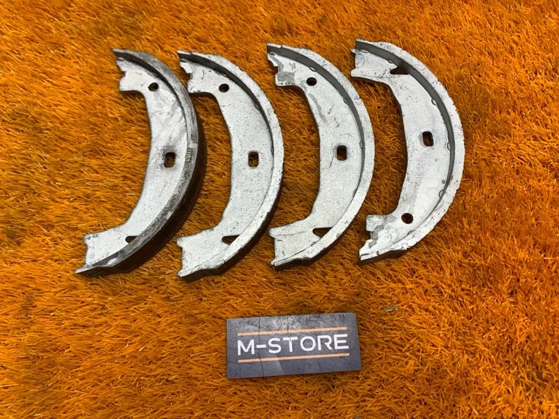 Колодки ручника, 500 рублей, Красноярск