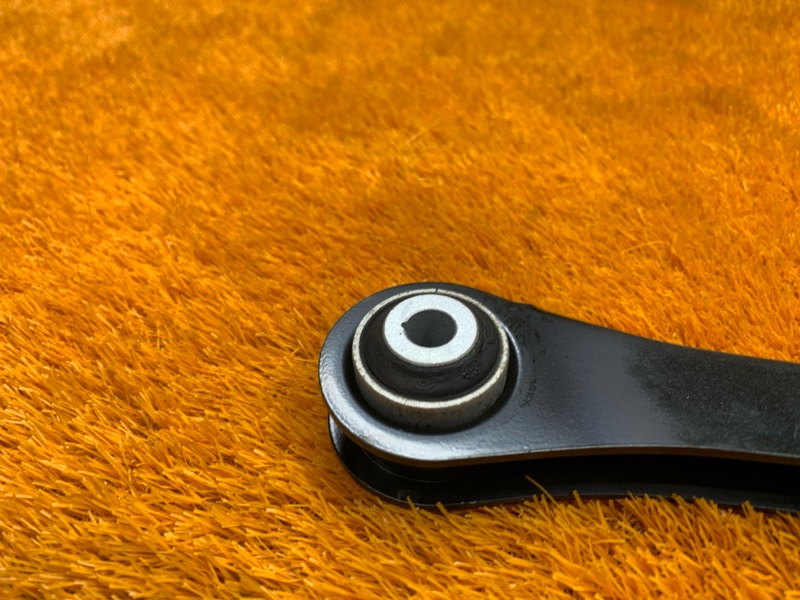 Рычаг подвески верхний, 2050 рублей, Красноярск