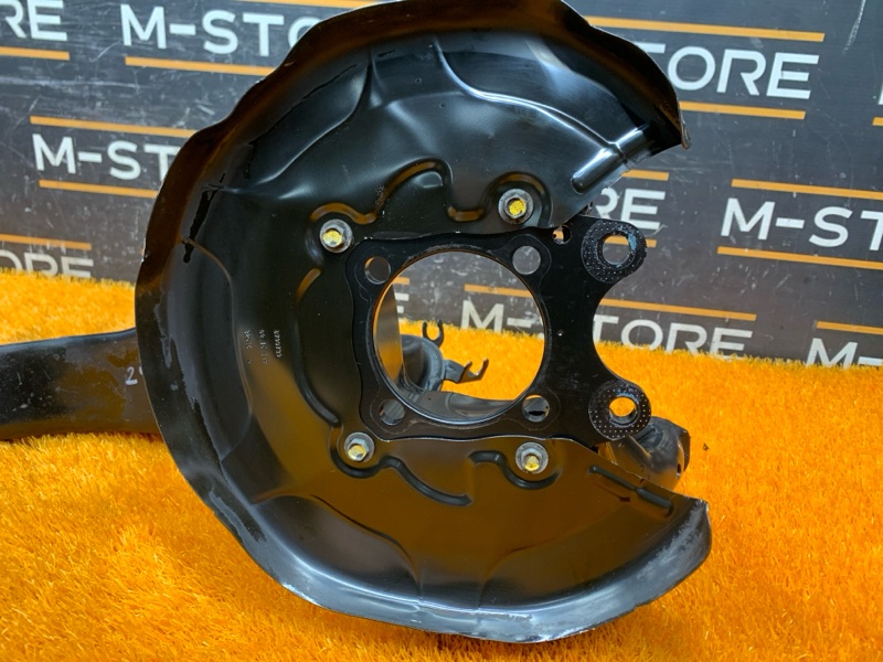 кулак поворотный, 7660 рублей, Красноярск