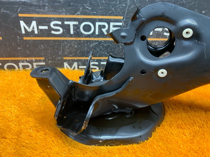 кулак поворотный, 7660 рублей, Красноярск