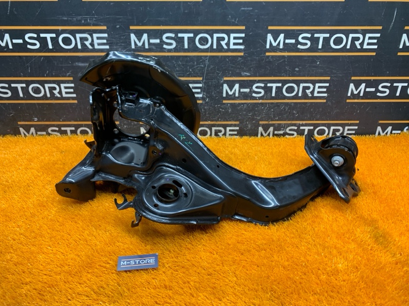 кулак поворотный, 7660 рублей, Красноярск