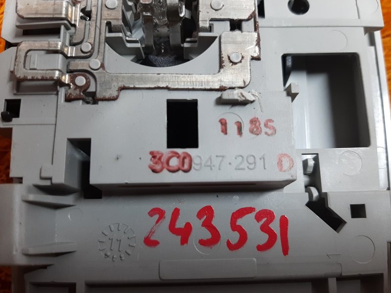 плафон освещения, 870 рублей, Красноярск