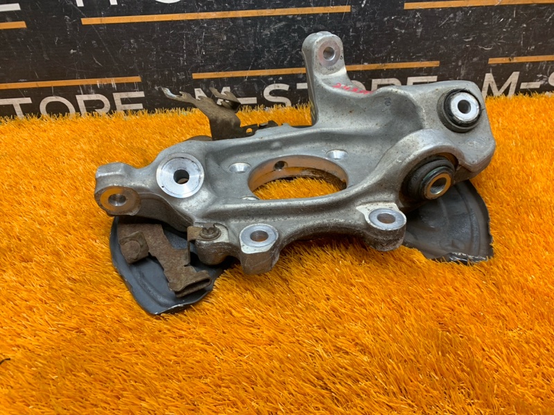 кулак поворотный, 2140 рублей, Красноярск