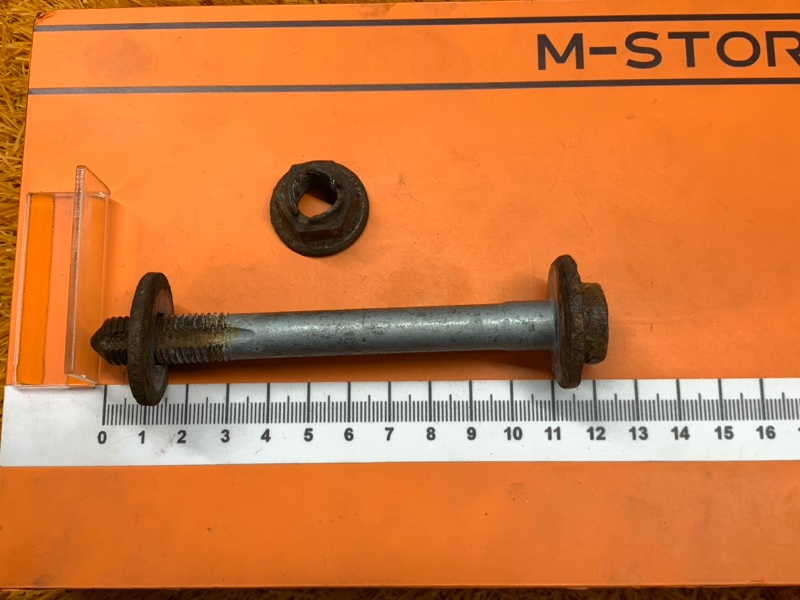 Болт развальный, 450 рублей, Красноярск