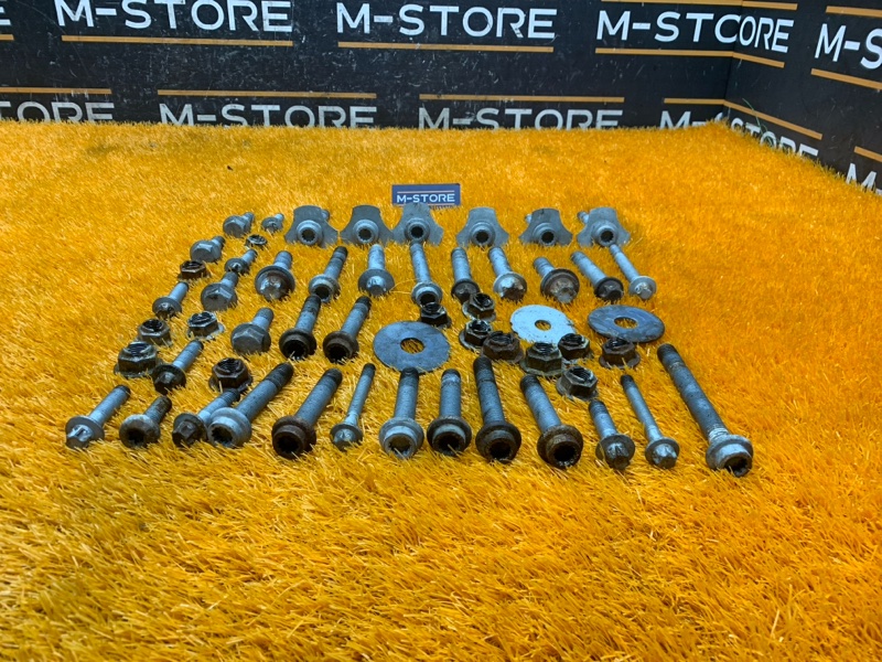 Болты и гайки задней подвески, 720 рублей, Красноярск