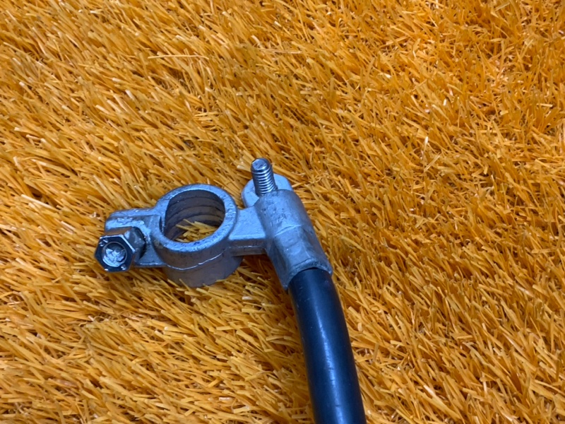 Клемма аккумулятора плюс, 380 рублей, Красноярск