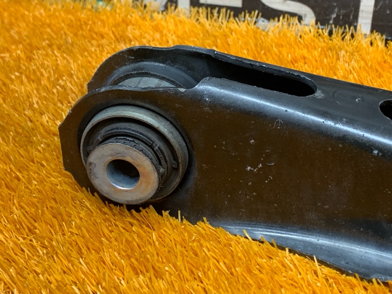 Рычаг подвески нижний, 1400 рублей, Красноярск