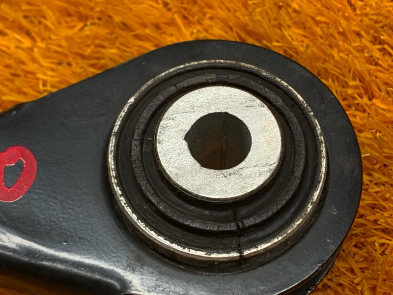 Рычаг подвески верхний, 300 рублей, Красноярск