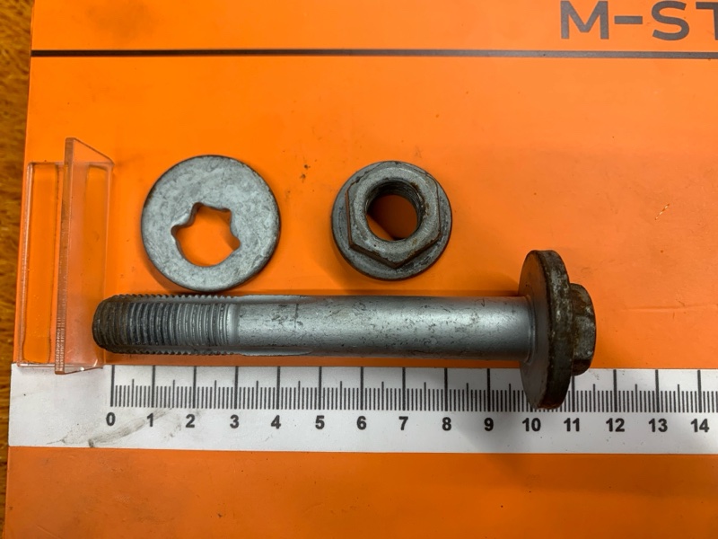 Болт развальный, 520 рублей, Красноярск