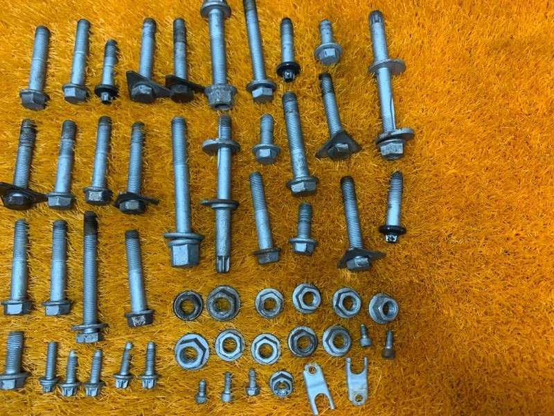 Болты и гайки задней подвески, 790 рублей, Красноярск