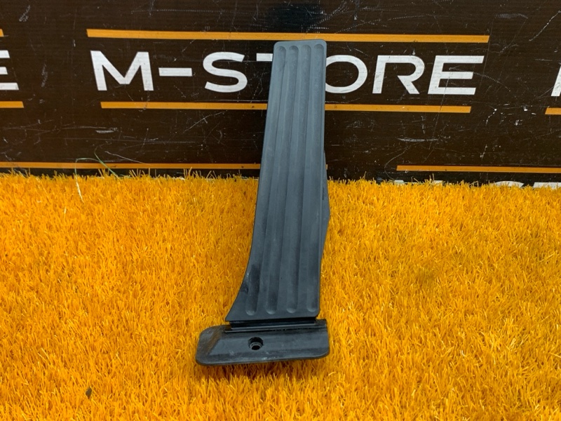 педаль газа, 1300 рублей, Красноярск