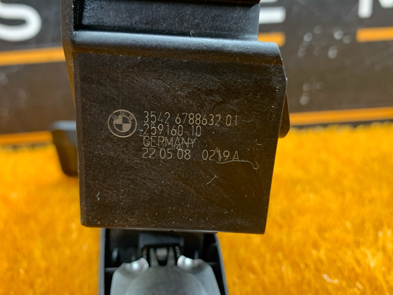 педаль газа, 1300 рублей, Красноярск