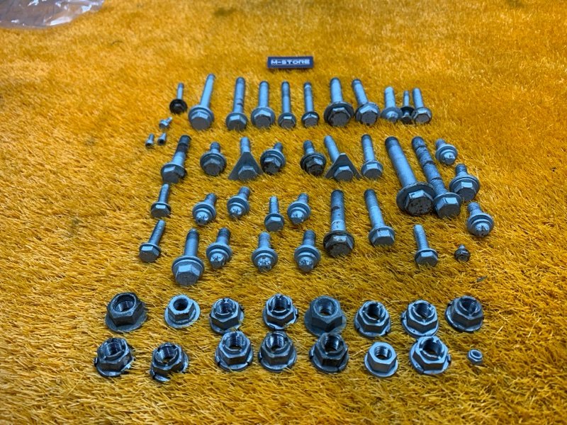 Болты и гайки задней подвески, 720 рублей, Красноярск