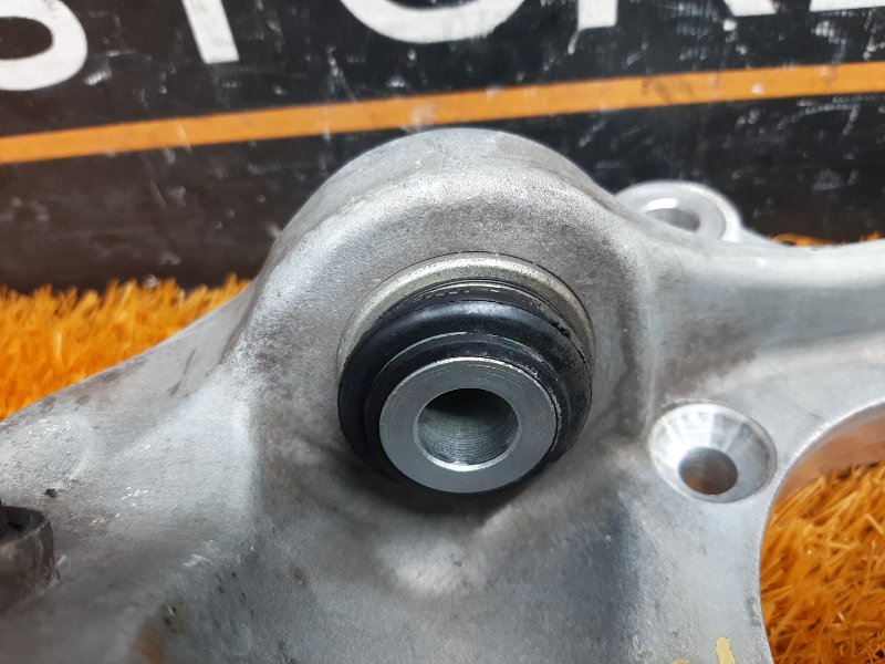 кулак поворотный, 2140 рублей, Красноярск