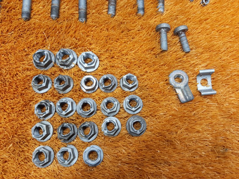 Болты и гайки задней подвески, 1030 рублей, Красноярск