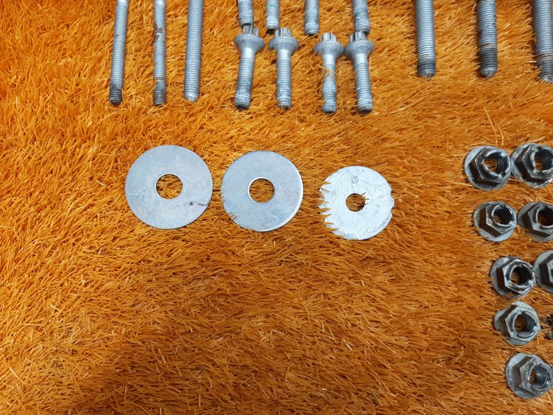 Болты и гайки задней подвески, 1030 рублей, Красноярск