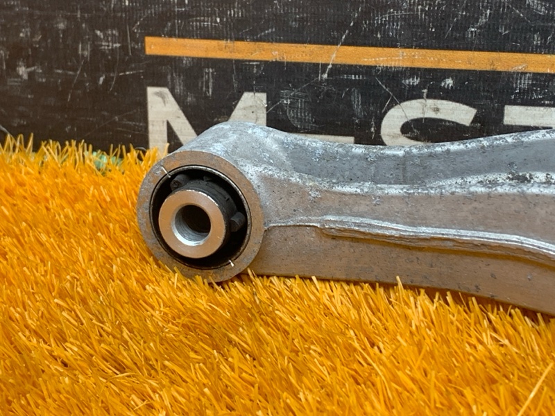 Рычаг подвески верхний, 500 рублей, Красноярск