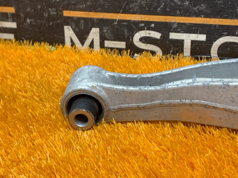 Рычаг подвески верхний, 500 рублей, Красноярск