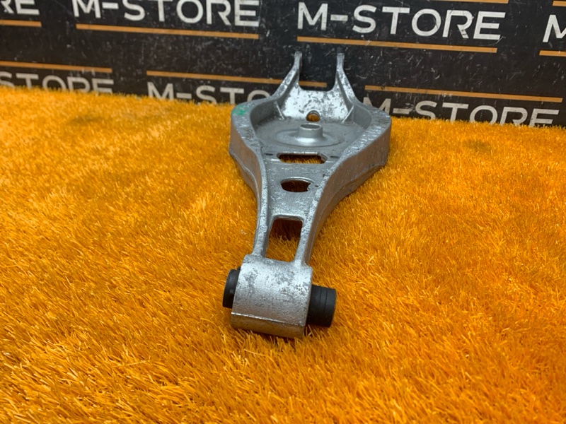 Рычаг подвески верхний, 500 рублей, Красноярск