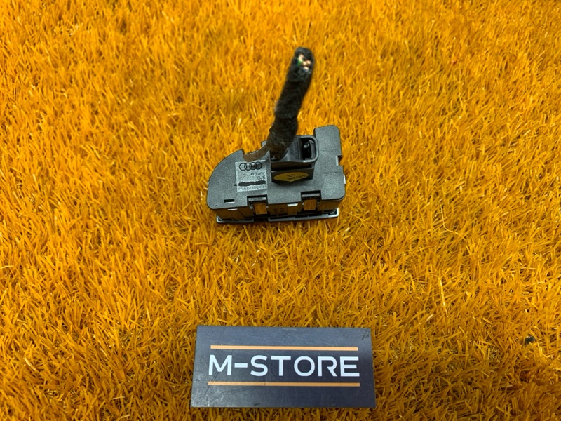 Кнопка открывания бардачка, 200 рублей, Красноярск