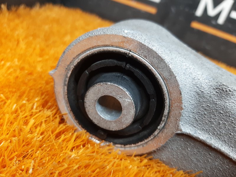 Рычаг подвески нижний, 500 рублей, Красноярск