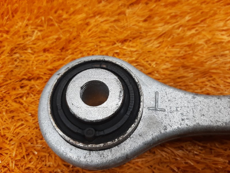 Рычаг подвески верхний, 500 рублей, Красноярск