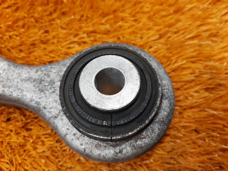 Рычаг подвески верхний, 500 рублей, Красноярск