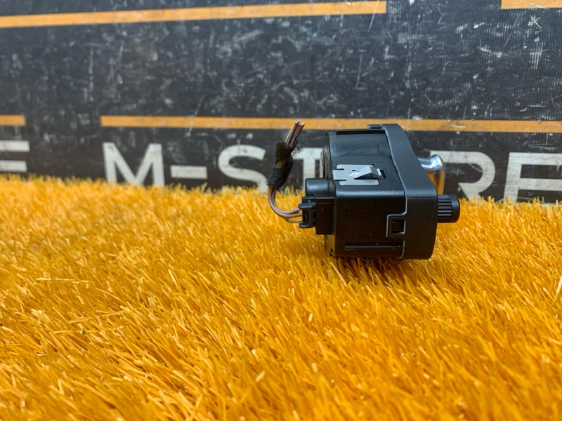 Переключатель света фар, 500 рублей, Красноярск