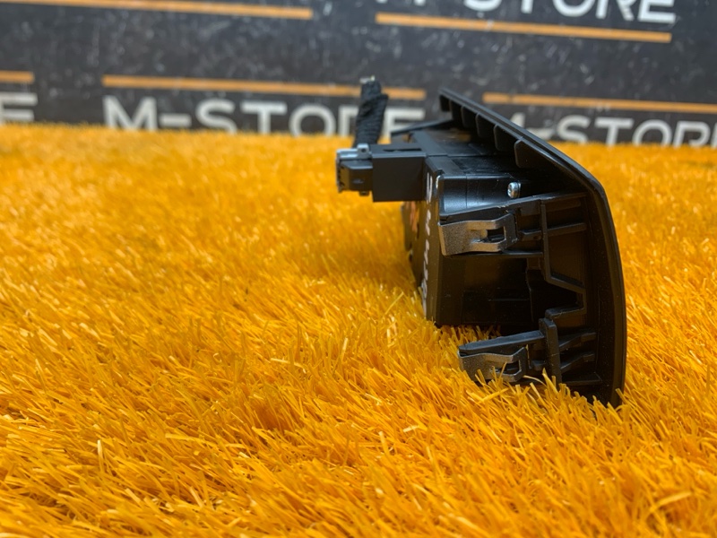 Переключатель света фар, 1000 рублей, Красноярск