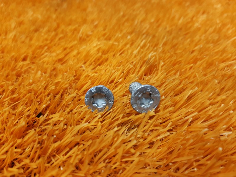 Болт тормозного диска, 100 рублей, Красноярск