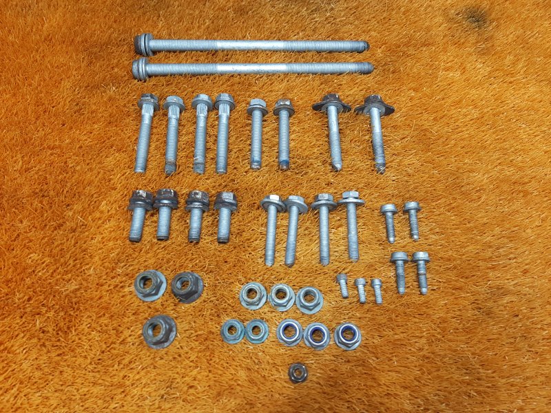 Болты и гайки задней подвески, 700 рублей, Красноярск