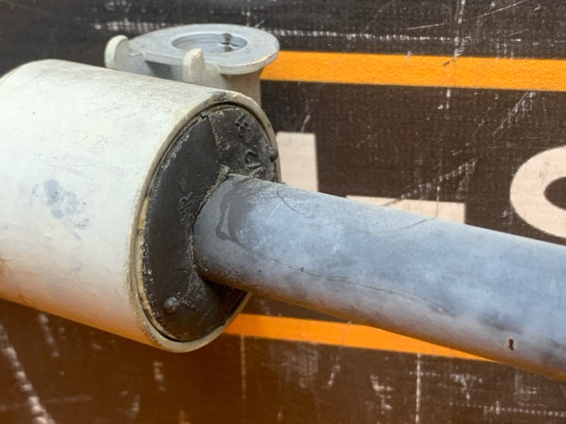 стабилизатор, 2000 рублей, Красноярск