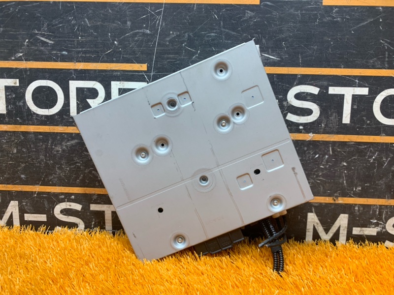 Блок управления магнитолой, 1000 рублей, Красноярск