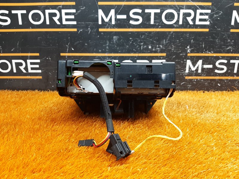 Блок кнопок (подогрев сидений), 1300 рублей, Красноярск