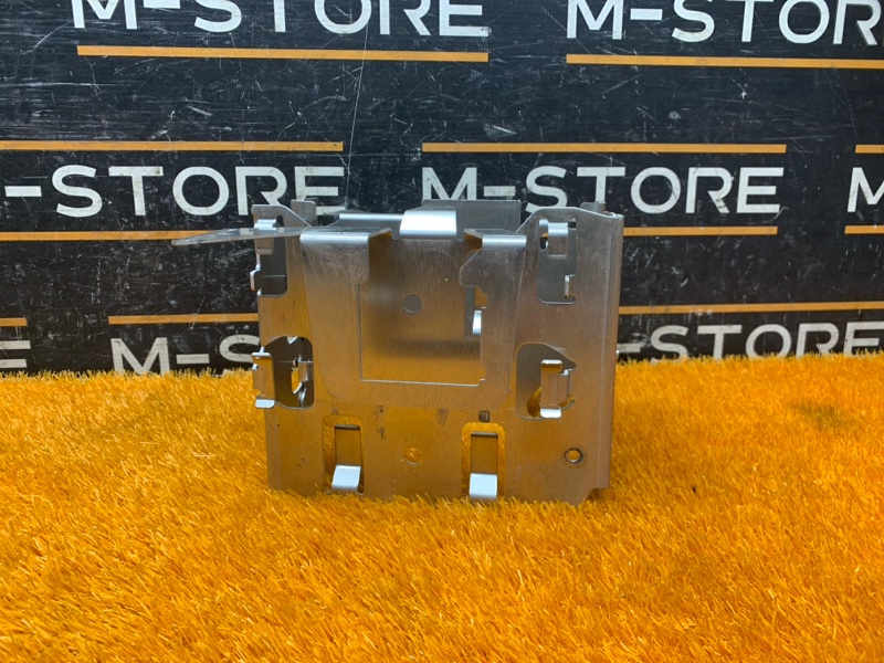 кронштейн блока навигации, 540 рублей, Красноярск