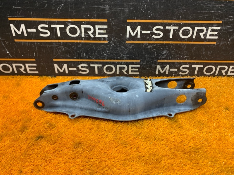 Рычаг подвески нижний, 720 рублей, Красноярск