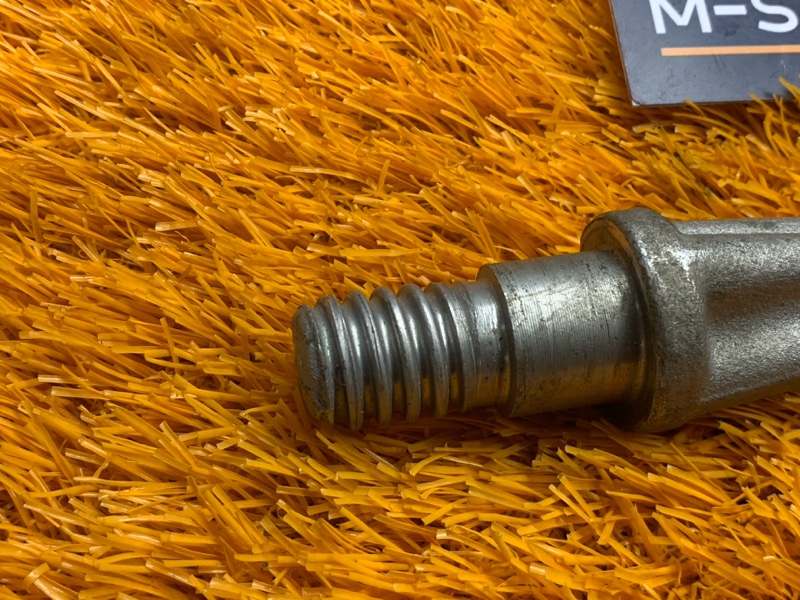 Крюк буксировочный, 1000 рублей, Красноярск