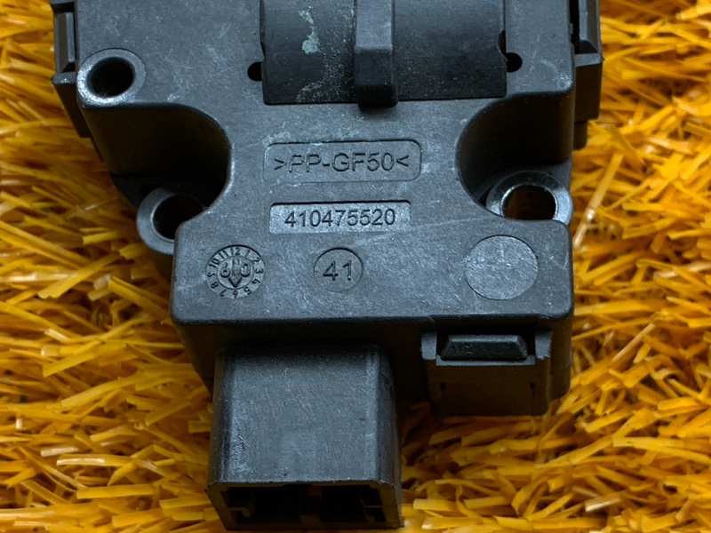 привод заслонки отопителя, 350 рублей, Красноярск