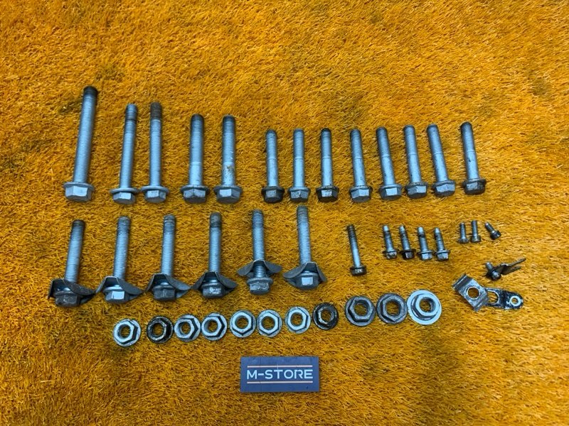 Болты и гайки задней подвески, 950 рублей, Красноярск