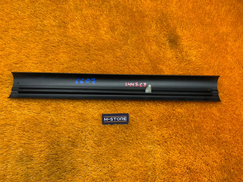 Накладка на порог салона, 200 рублей, Красноярск