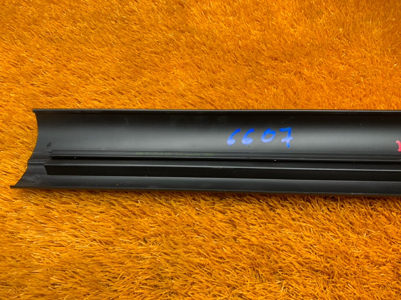 Накладка на порог салона, 200 рублей, Красноярск