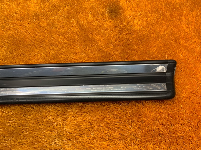 Накладка на порог салона, 420 рублей, Красноярск