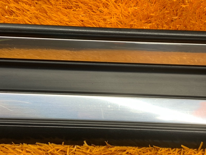 Накладка на порог салона, 500 рублей, Красноярск