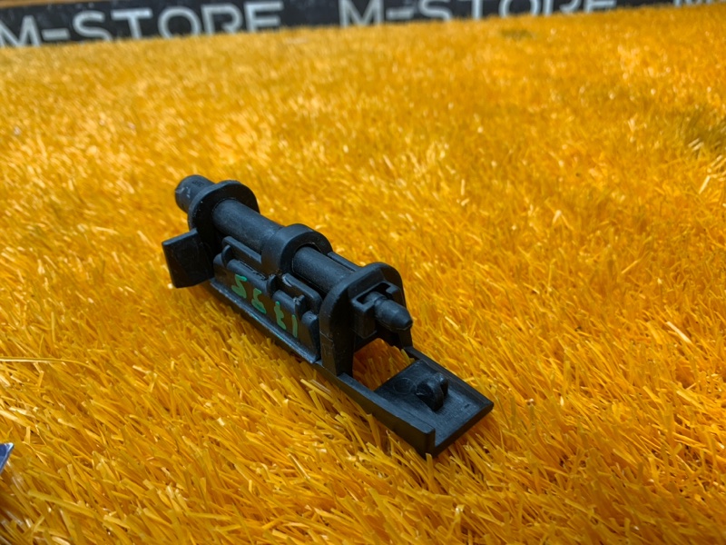 крепление бампера, 250 рублей, Красноярск