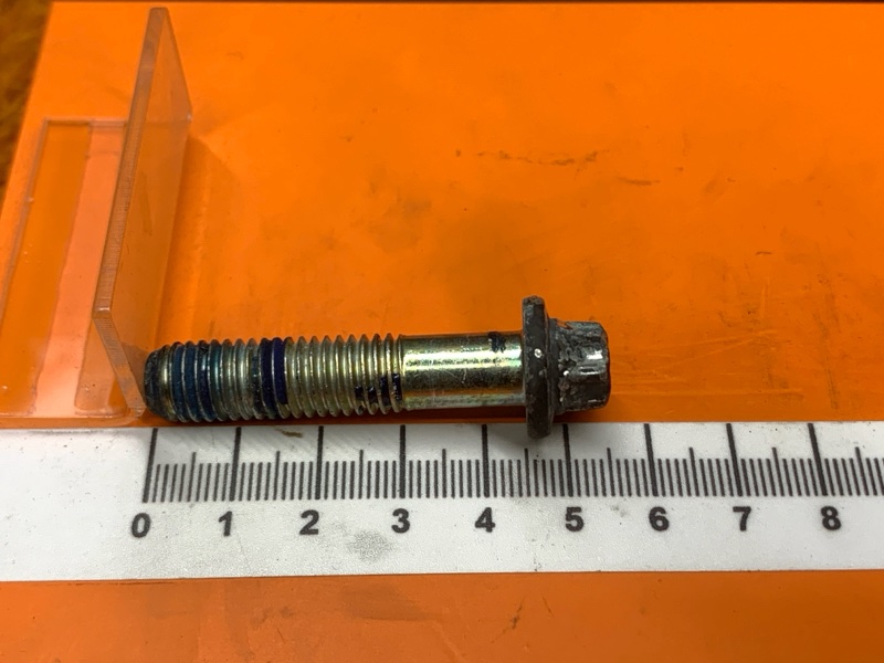 Болт привода, 950 рублей, Красноярск